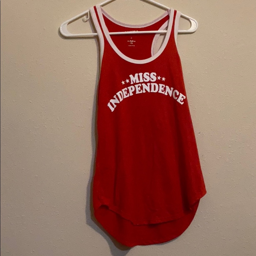 Red miss independence tank top